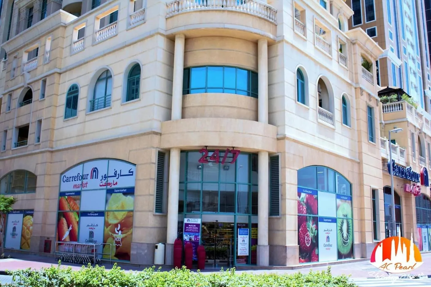 Unique, Elegant Top Floor Apartment With Sea View Dubai United Arab Emirates