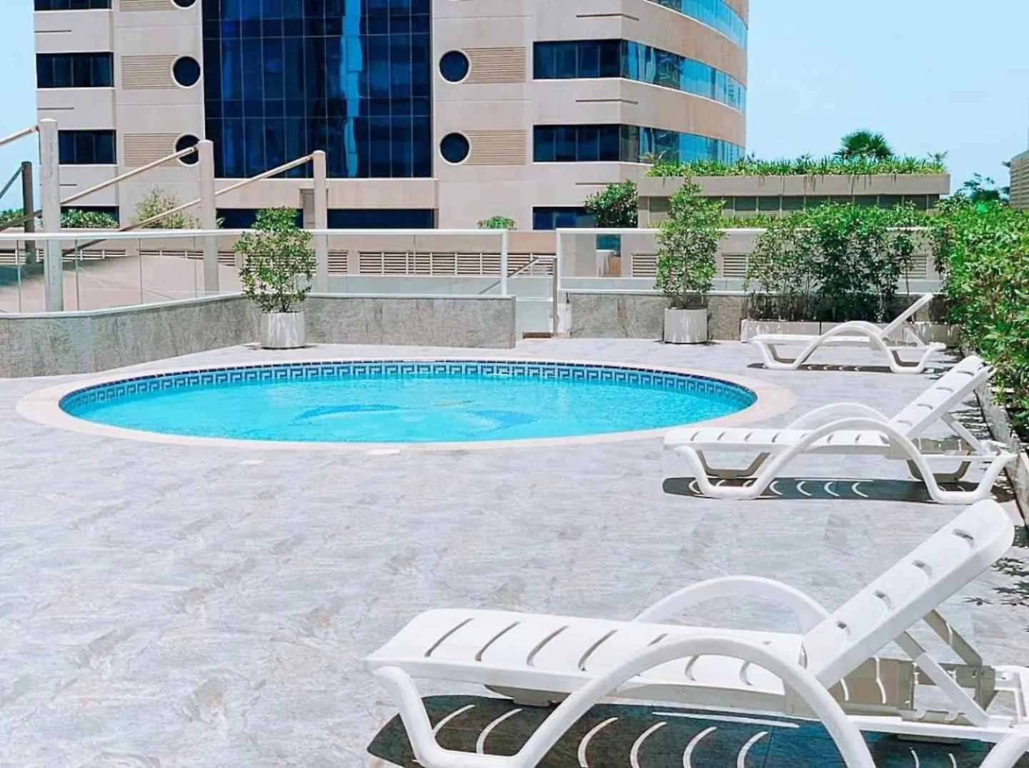 Unique, Elegant Top Floor Apartment With Sea View Dubai Aparthotel