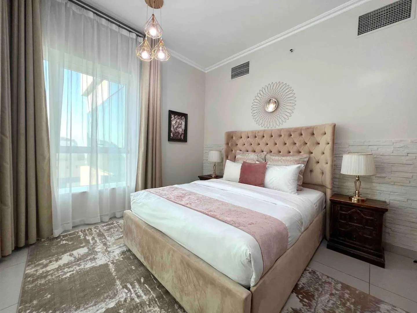 Unique, Elegant Top Floor Apartment With Sea View Dubai United Arab Emirates