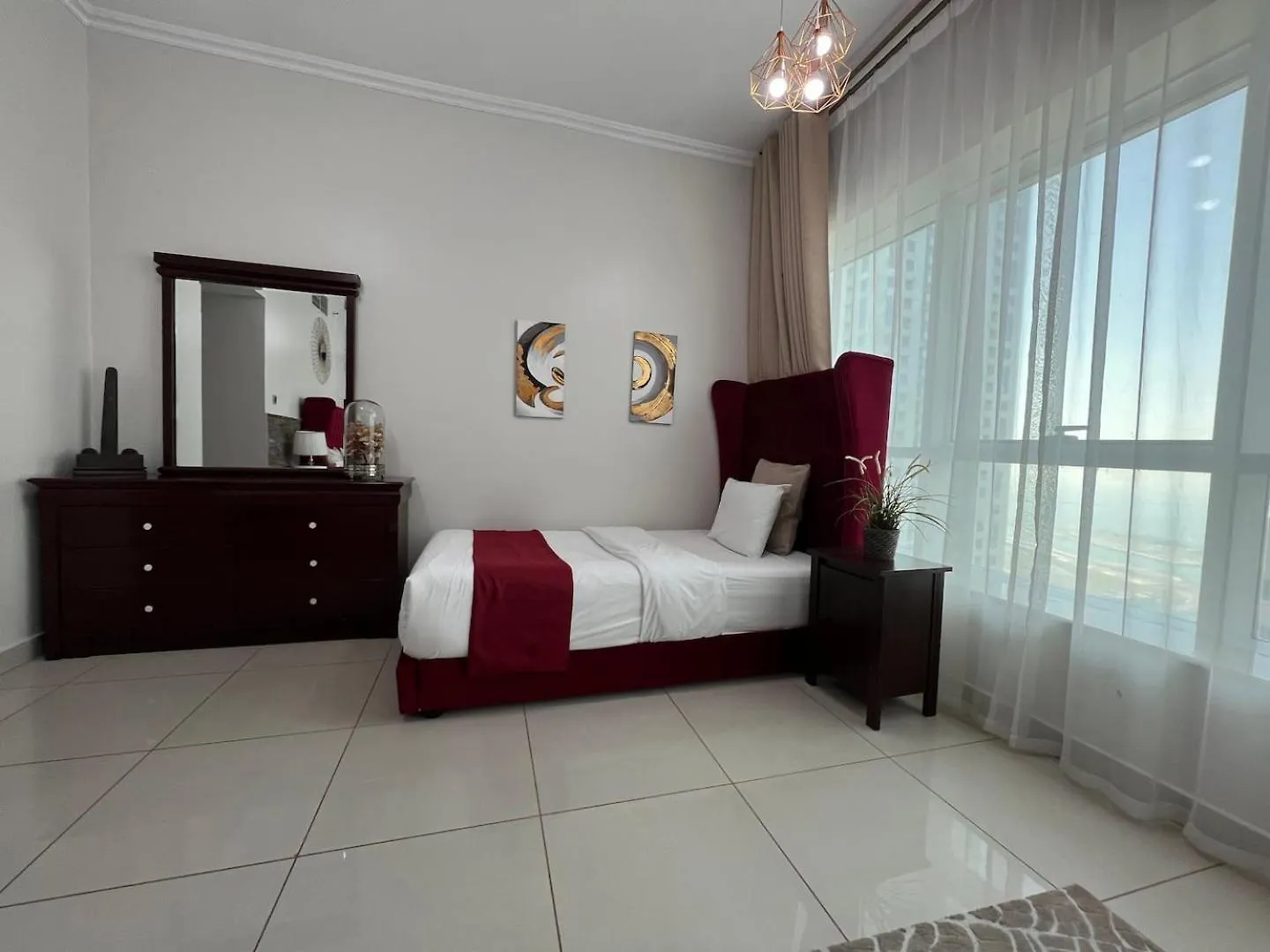 Unique, Elegant Top Floor Apartment With Sea View Dubai Aparthotel